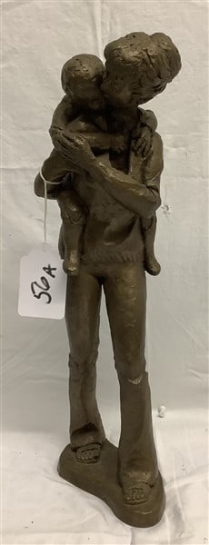 Bronze Sculpture Signed Mitchell 17"h - 10 lbs: Bronze Sculpture Signed Mitchell 17"h - 10 lbs