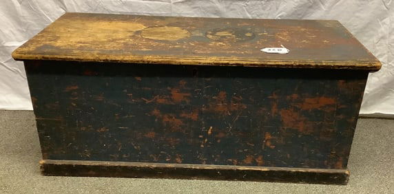 Early 44" Blanket Box 25 lbs