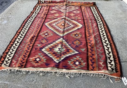Vintage Kilim Rug 5'1" x 8'8"