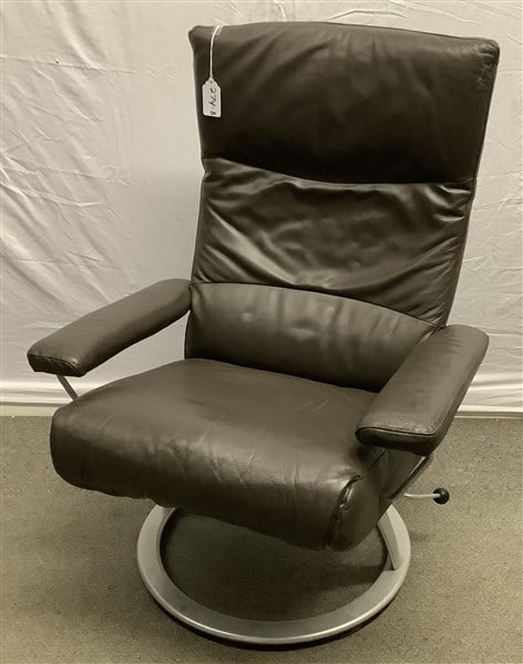 Lafter Post Modern Leather Chair 75 lbs: Lafter Post Modern Leather Chair 75 lbs