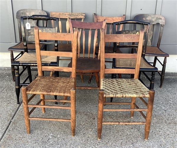 9 Good early Country Chairs: 9 Good early Country Chairs