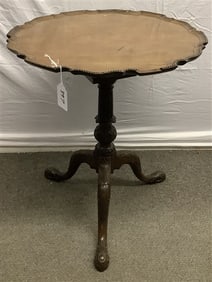 Mahogany Pie Crust 1940's Table 15 lbs