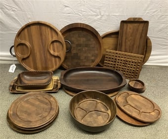 Approx 20 pcs of Woodenware