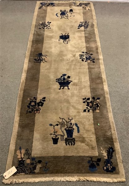 Vintage Chinese Long Rug ca 1930s, 2'11" x 8'8": Vintage Chinese Long Rug ca 1930s, 2'11" x 8'8"