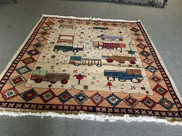 Hand Made Modern Turkish Rug 6 x 7"8": Hand Made Modern Turkish Rug 6 x 7"8"