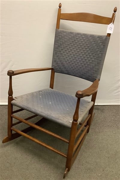 Shaker Style Rocker, Ian Ingersoll: Shaker Style Rocker, Ian Ingersoll 25" wide, 40" high and 28" deep