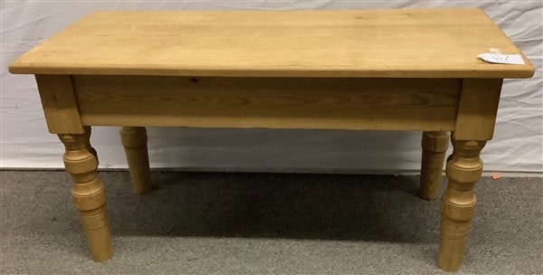 35" Washed Pine Bench: 35" Washed Pine Bench