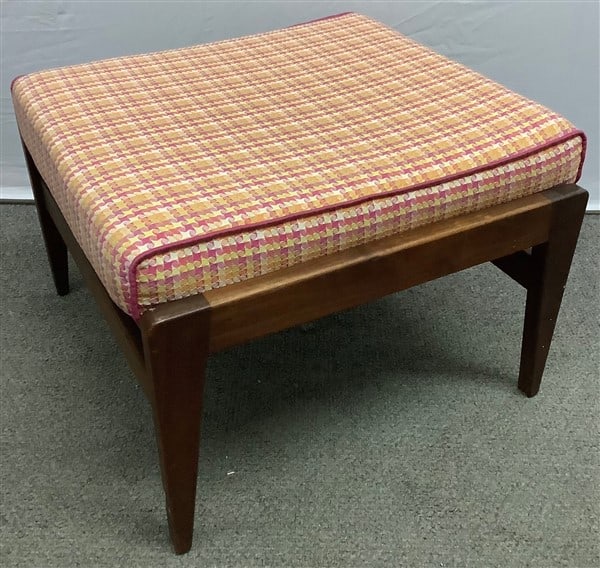 Pr Jens Risom Mid Cent Ottomans - 2