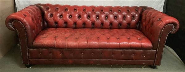 77" Tufted Leather Red Chesterfield: 77" Tufted Leather Red Chesterfield