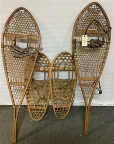 2 Pr Snowshoes