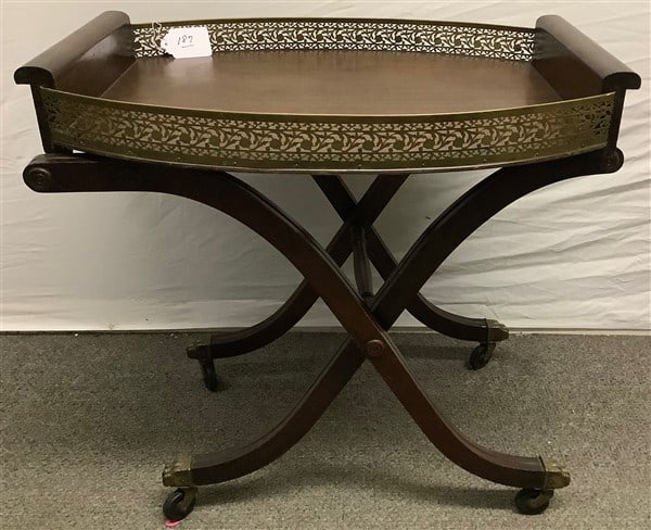 Rolling Tray Table (1 of 2)