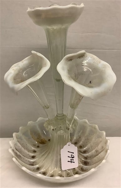 15" Opalescent Epergne: 15" Opalescent Epergne