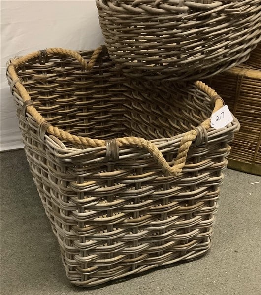 4 Nice Large Baskets - 3