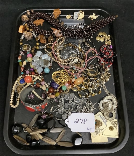 Tray Lot of Costume Jewelry (1 of 2)