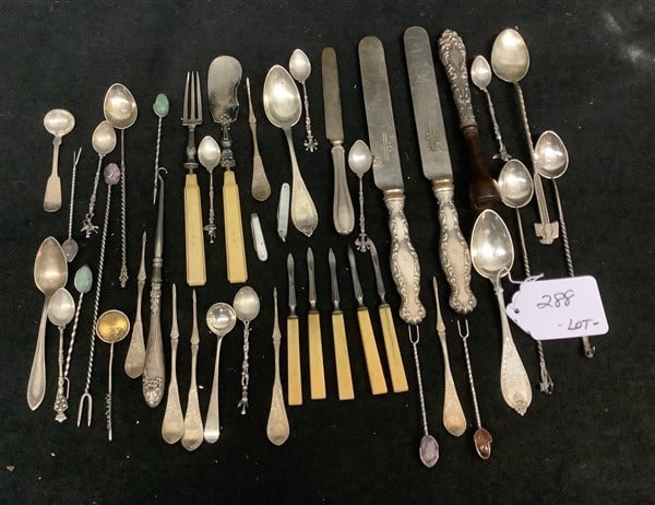 Lot of Interesting Table Accessories: Lot of Interesting Table Accessories