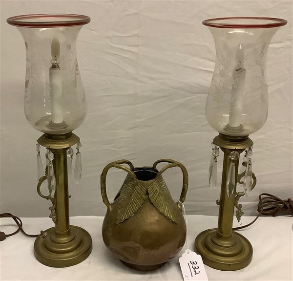 Pr 18" Lustre Lamps and Copper Pot: Pr 18" Lustre Lamps and Copper Pot