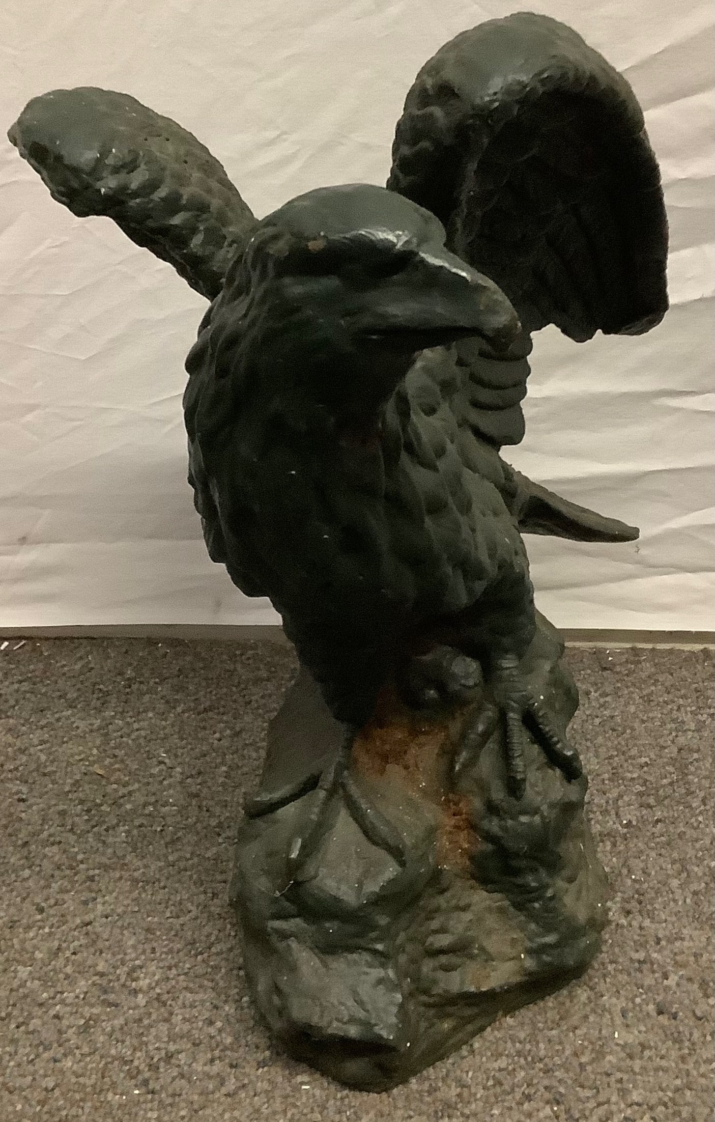 16" Cast Iron Eagle (1 of 2)