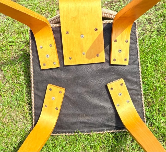 6 Vintage Eames Chairs - 6