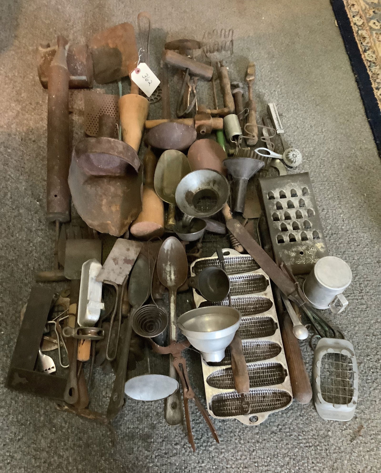 Large Lot of Early 20th Cent. Household Helpers (1 of 4)