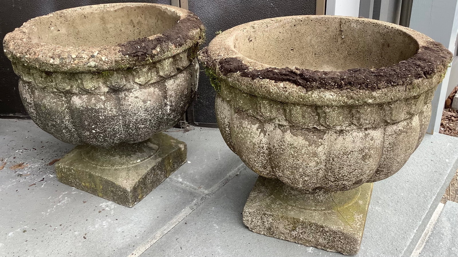 2 Concrete Urns (1 of 1)