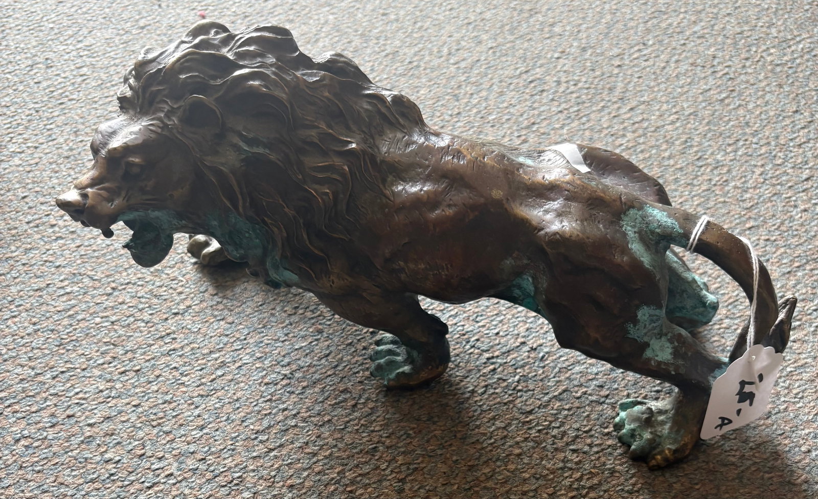 12" Bronze Lion: 12" Bronze Lion