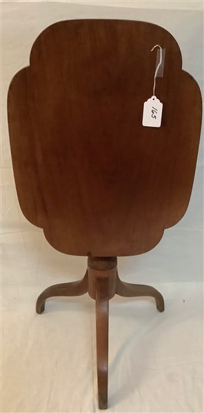 Antique Tip Top American Table (1 of 2)