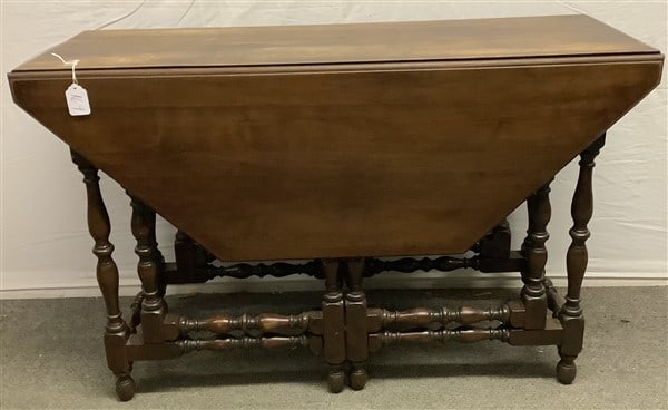 45" Antique English Gateleg Table 75 lbs (1 of 3)