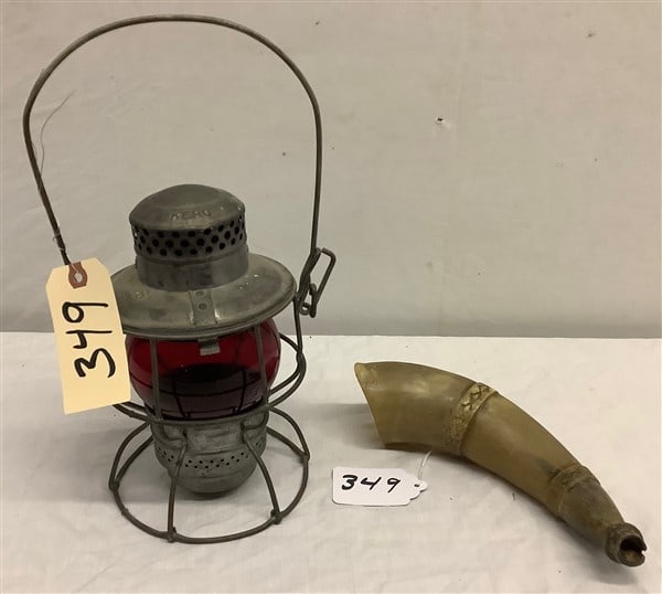 RR Lantern and Shober (1 of 1)