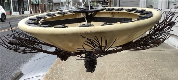 Contemporary Pine Cone Ceiling Fixture (1 of 2)