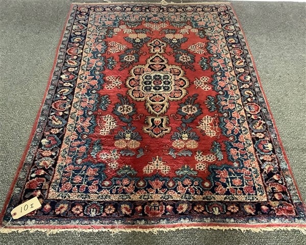 ca 1930's Hand Made Persian Rug 3'6" x 5'0": ca 1930's Hand Made Persian Rug 3'6" x 5'0"