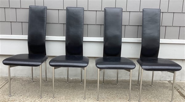 4 Hand Stitched Leather Modern Italian Chairs by Fasem: 4 Hand Stitched Leather Modern Italian Chairs by Fasem