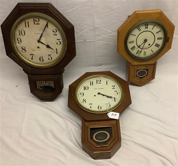 3 CT Regulator Clocks - Ingraham & Seth Thomas (1 of 4)