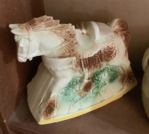 6 Vintage Cookie Jars - 4