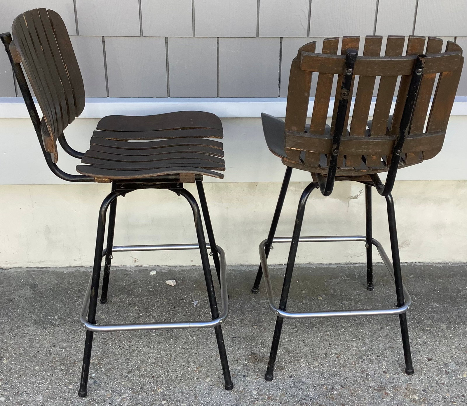 4 Stools - 2