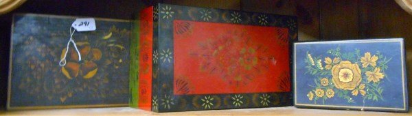 3 Decorative Boxes: 3 Decorative Boxes