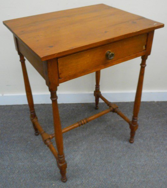 One Drawer American Stand (1 of 1)