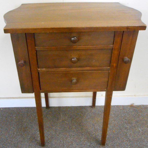 Sewing Stand: Sewing Stand