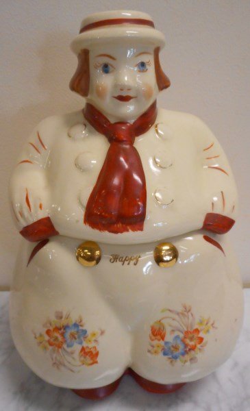 Shawnee Cookie Jar (1 of 2)