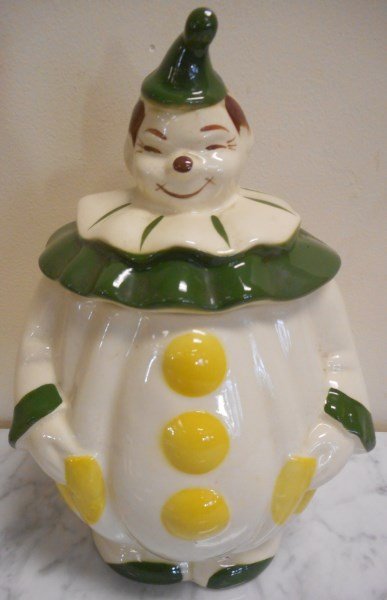 Shawnee Clown Cookie Jar: Shawnee Clown Cookie Jar