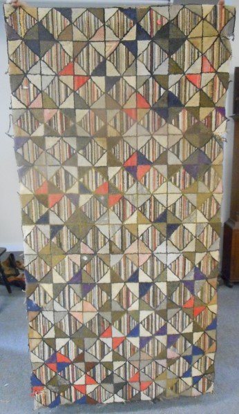 Early Hook Rug (1 of 1)