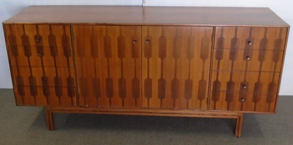 Rosewood Credenza 8 Drawer 2 Door: Rosewood Credenza 8 Drawer 2 Door
