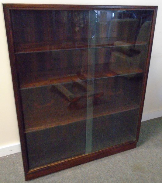 Rosewood Laminate Bookcase John Stuart / Denmark: Rosewood Laminate Bookcase John Stuart / Denmark