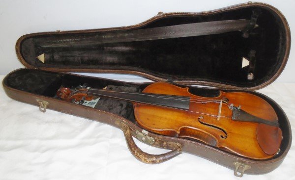 2 Violins (1 of 4)