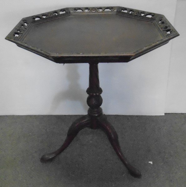 Tray Top Custom Table: Tray Top Custom Table