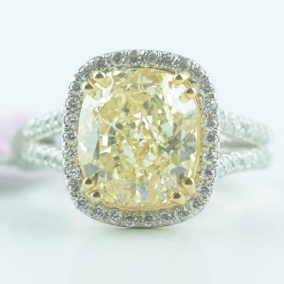 5.03ct GIA Fancy Color Diamond Ring (1 of 3)