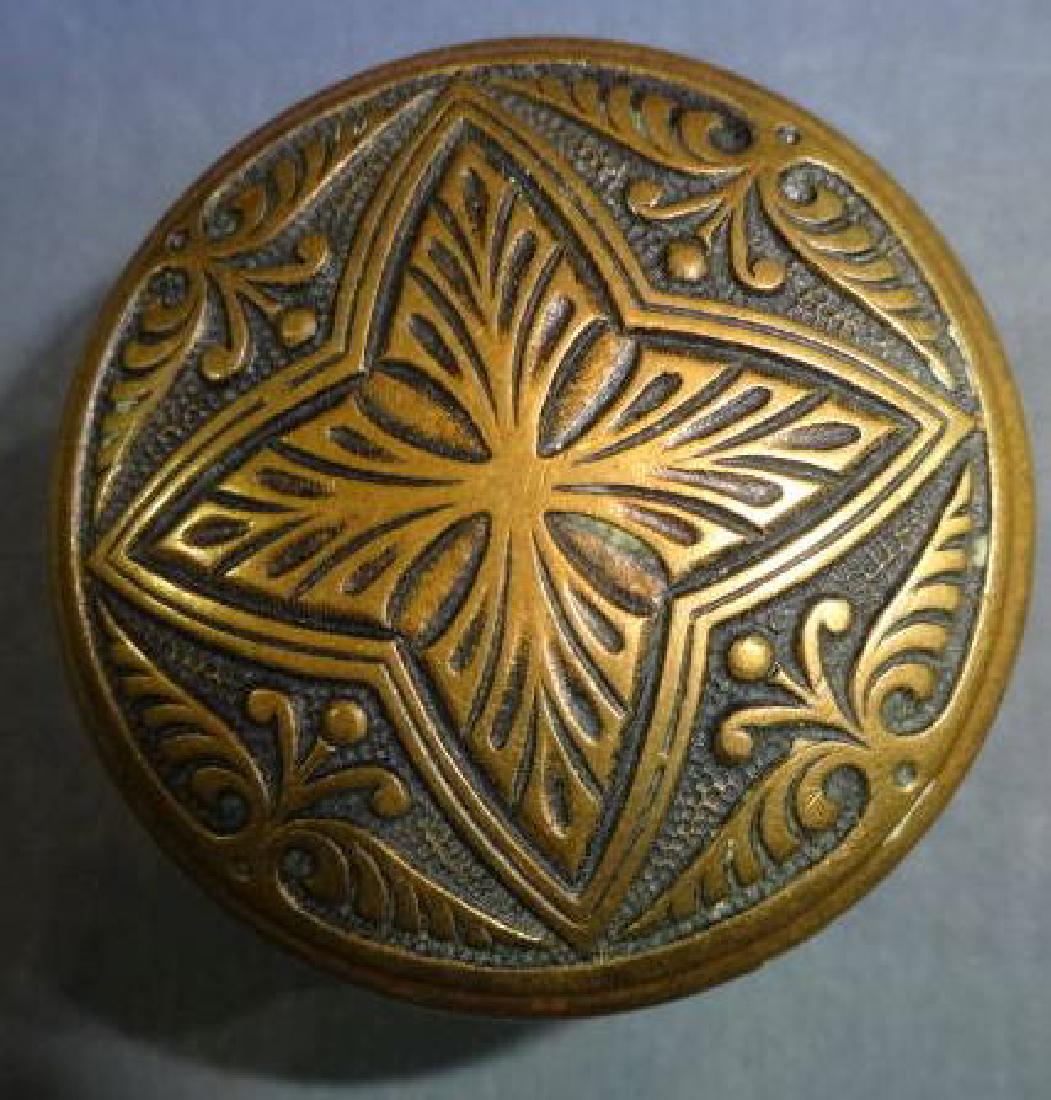 Another Nice Bronze Entry Knob (1 of 3)