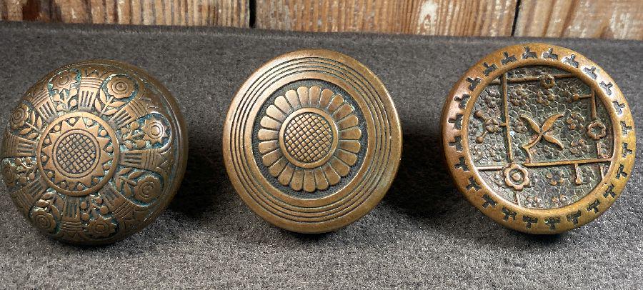 Three Good Aesthetic Knobs (1 of 3)