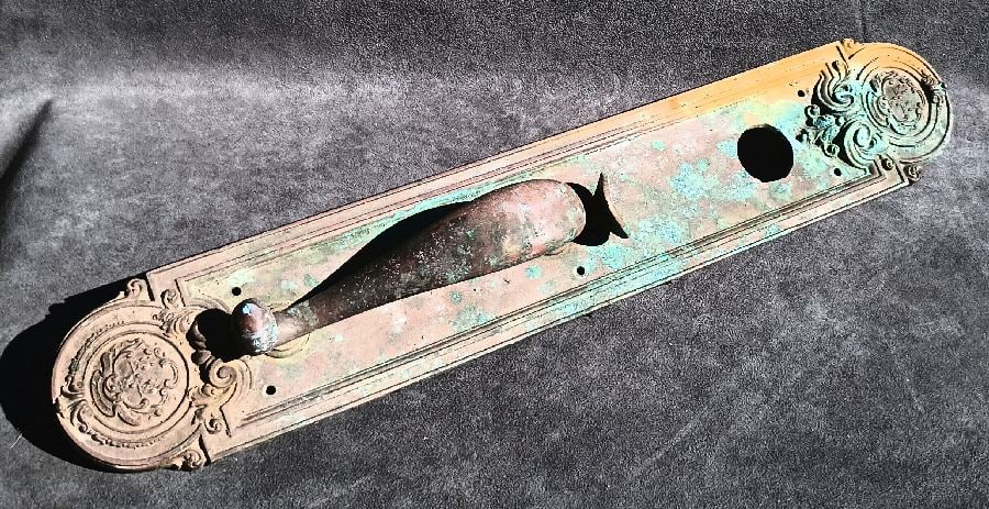 Monster Door Handle (1 of 5)