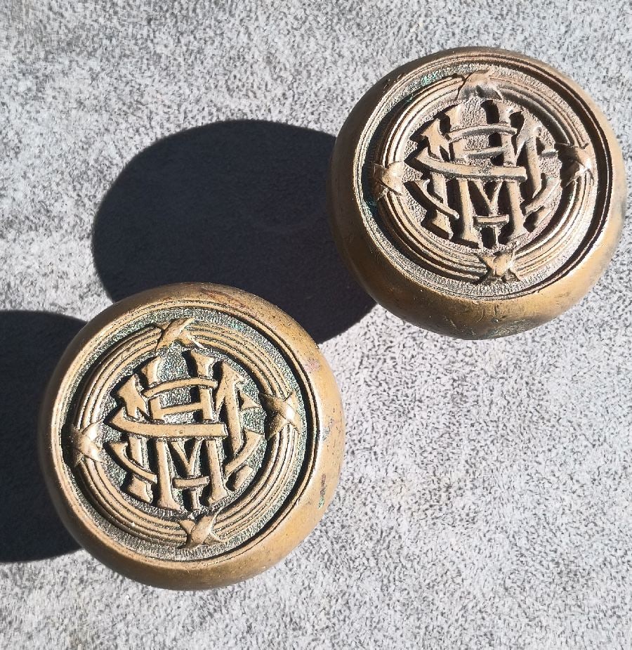 MHS Monogram (1 of 4)