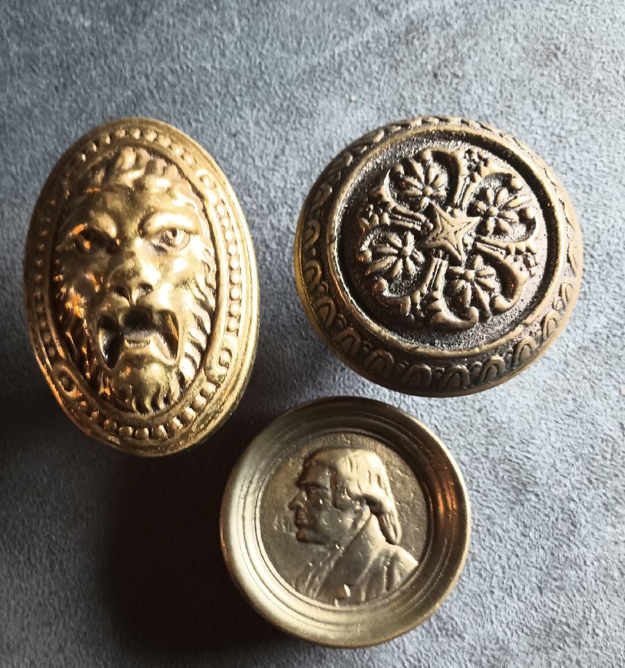 Three Suspect Knobs (1 of 8)